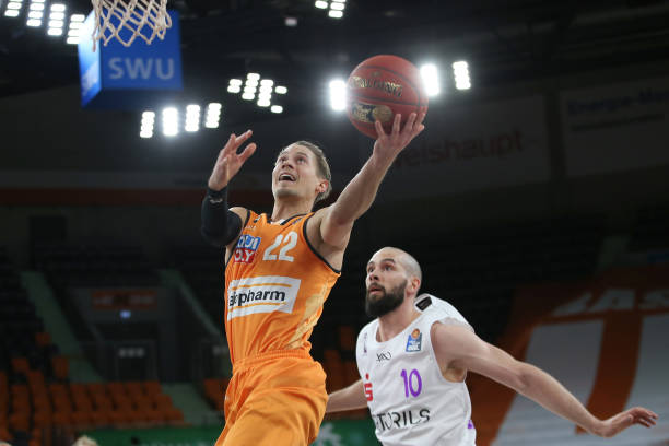 最终顺利拿 最终顺利拿